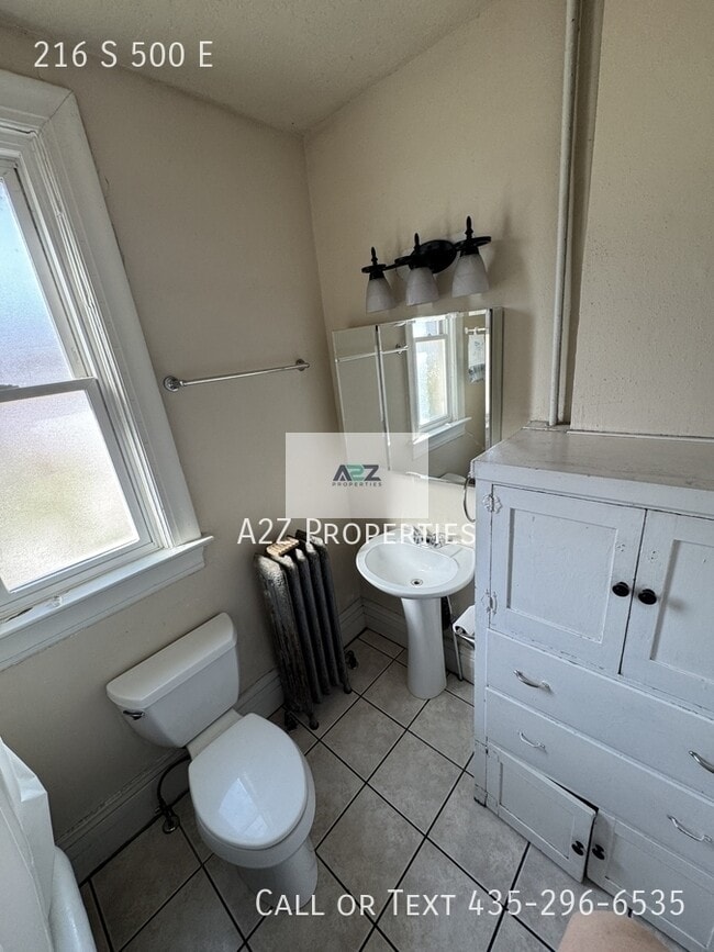 Building Photo - 216 S 500 E