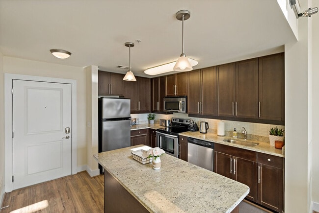 Building Photo - 2321 Mill Rd