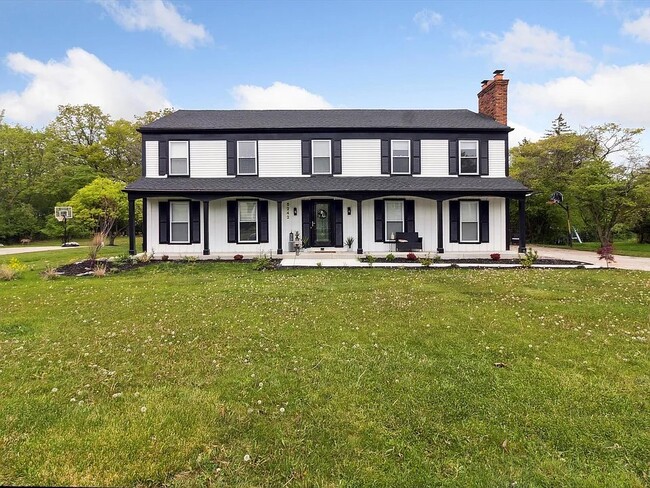 Building Photo - 5242 Cedarhurst Dr