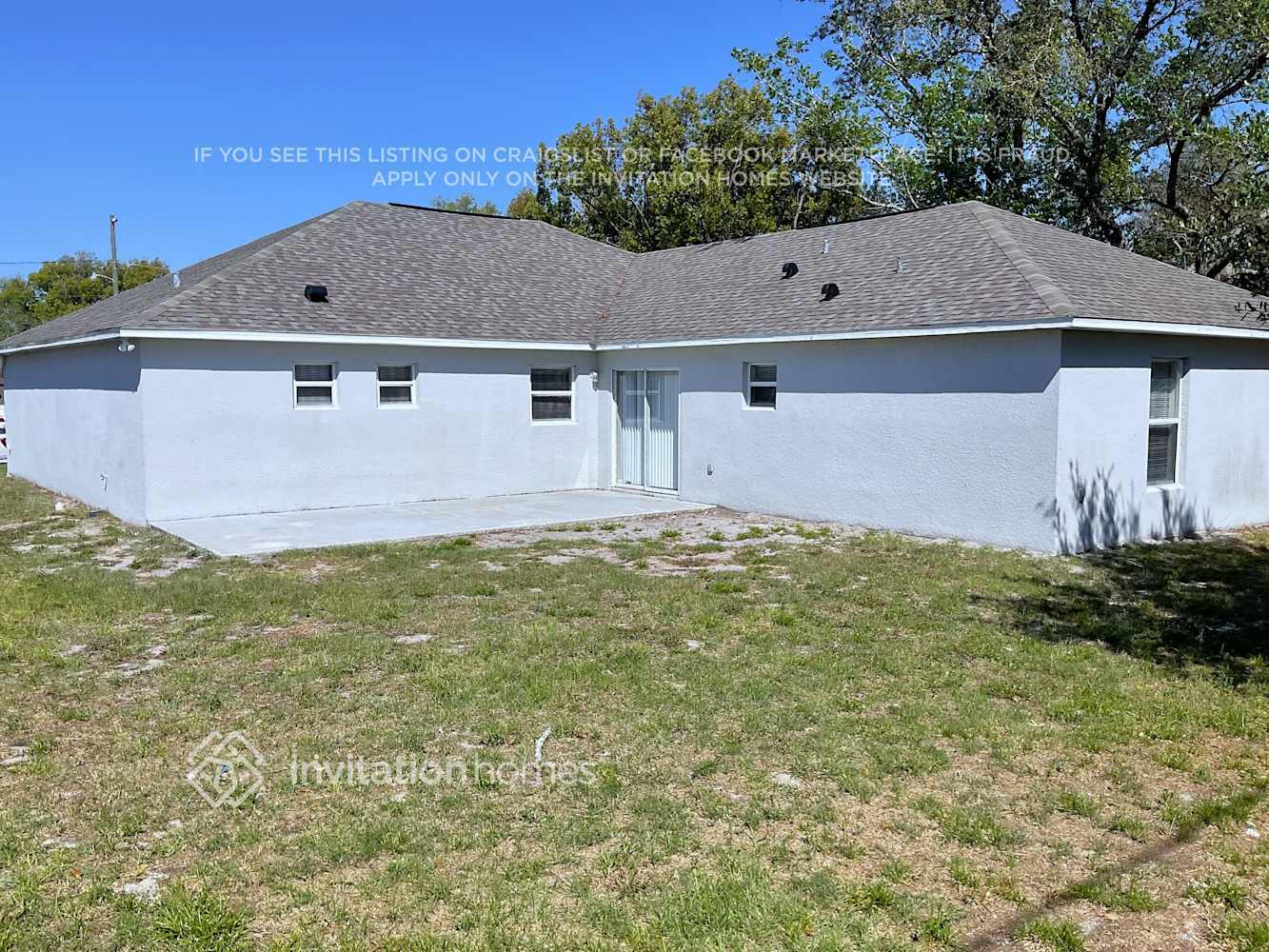 Building Photo - 2165 Clearwater Dr