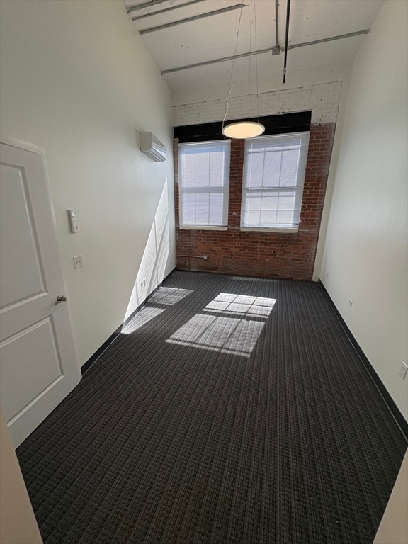 Building Photo - 151 Chestnut St