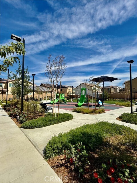 Building Photo - 16055 Montenegro Ln