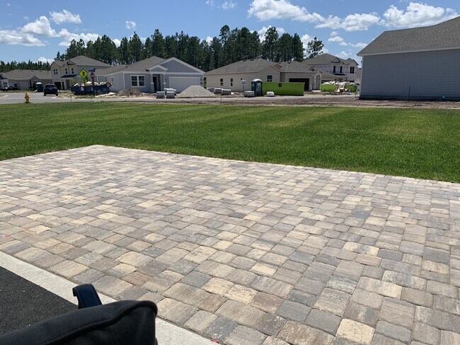 Building Photo - 75451 Sunberry Dr