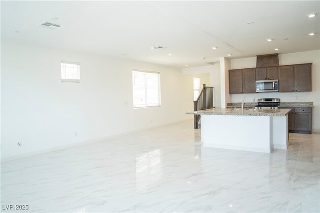Building Photo - 4153 Rancho Crossing St