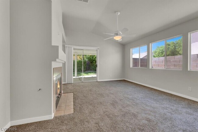 Building Photo - 5405 Ravana Ave