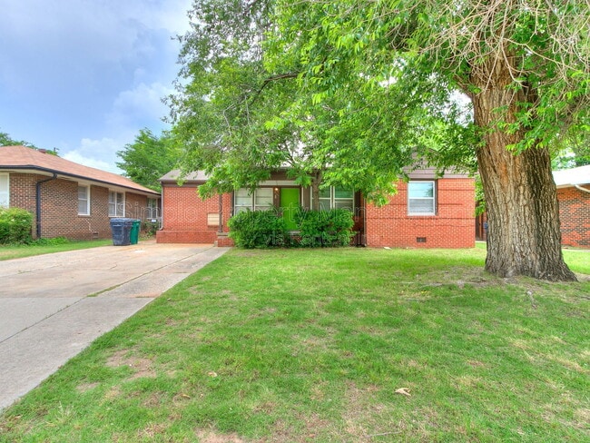 Building Photo - 3145 NW 47th St