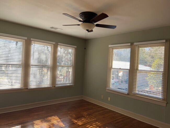 Master Bedroom - 292 Spence Ln