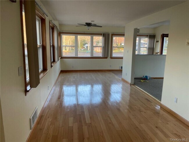 Building Photo - 96 Dunderberg Rd