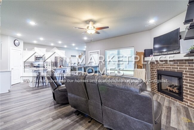 Building Photo - 439 N Otoe St