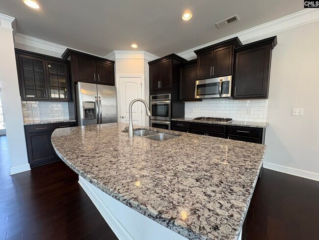 Building Photo - 178 Thacher Lp