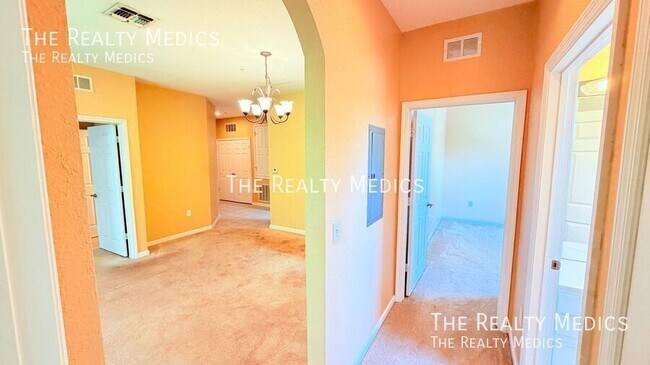 Building Photo - 6265 Contessa Dr