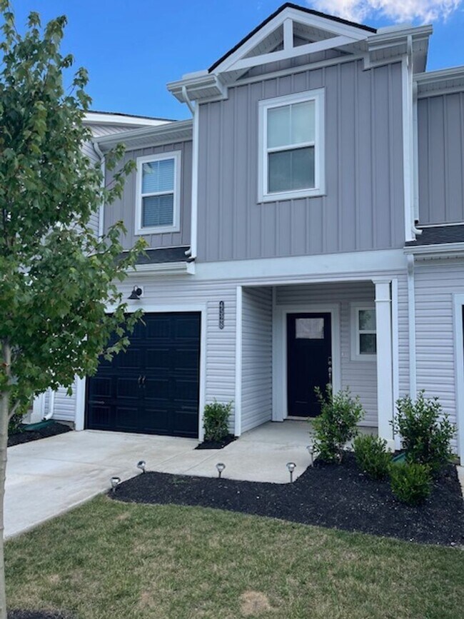 Building Photo - 4528 Skywood Ln