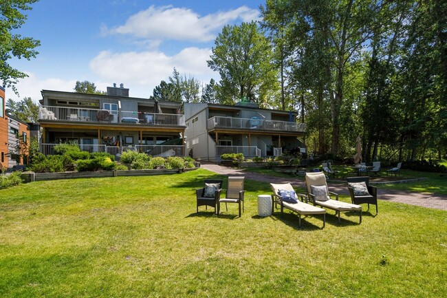 Building Photo - Wildwood Condo, on Whitefish Lake