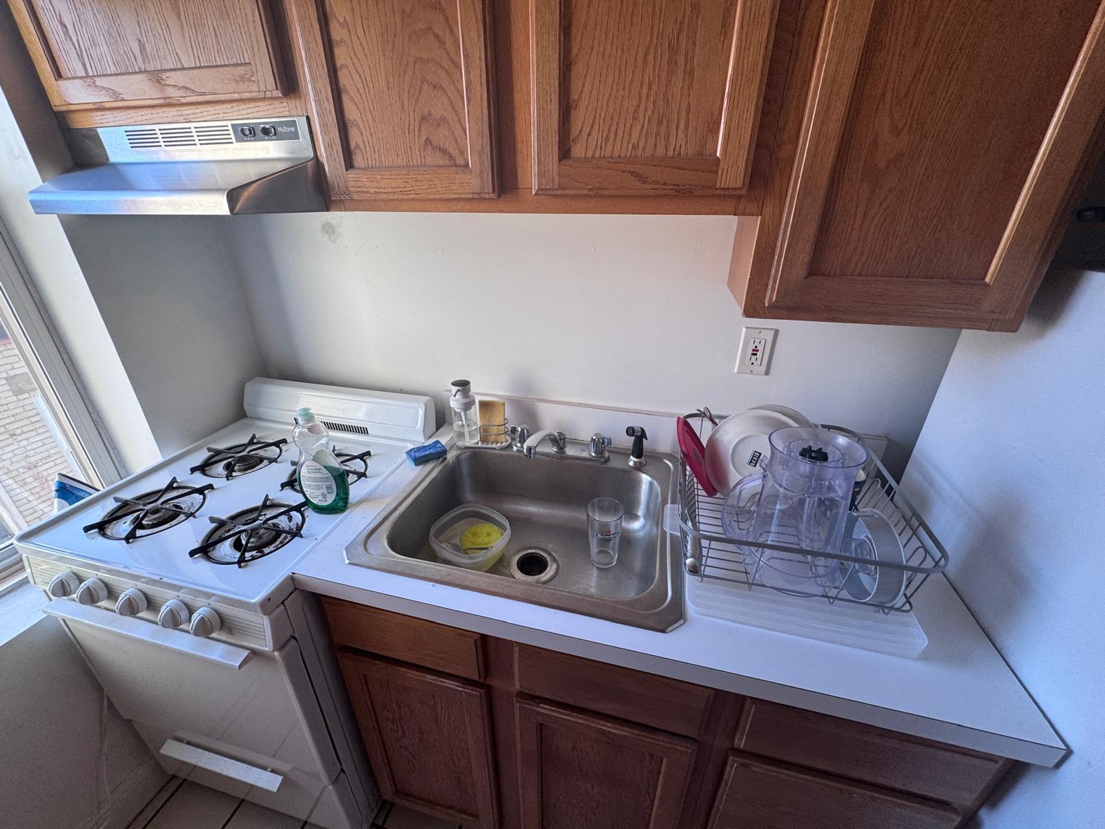 Building Photo - 100 Brainerd Rd