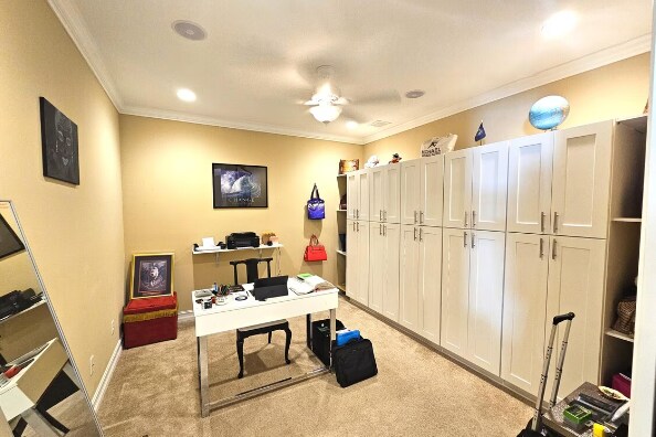 Den/Office w/ built-in cabinets - 6144 NW Argyll Ln