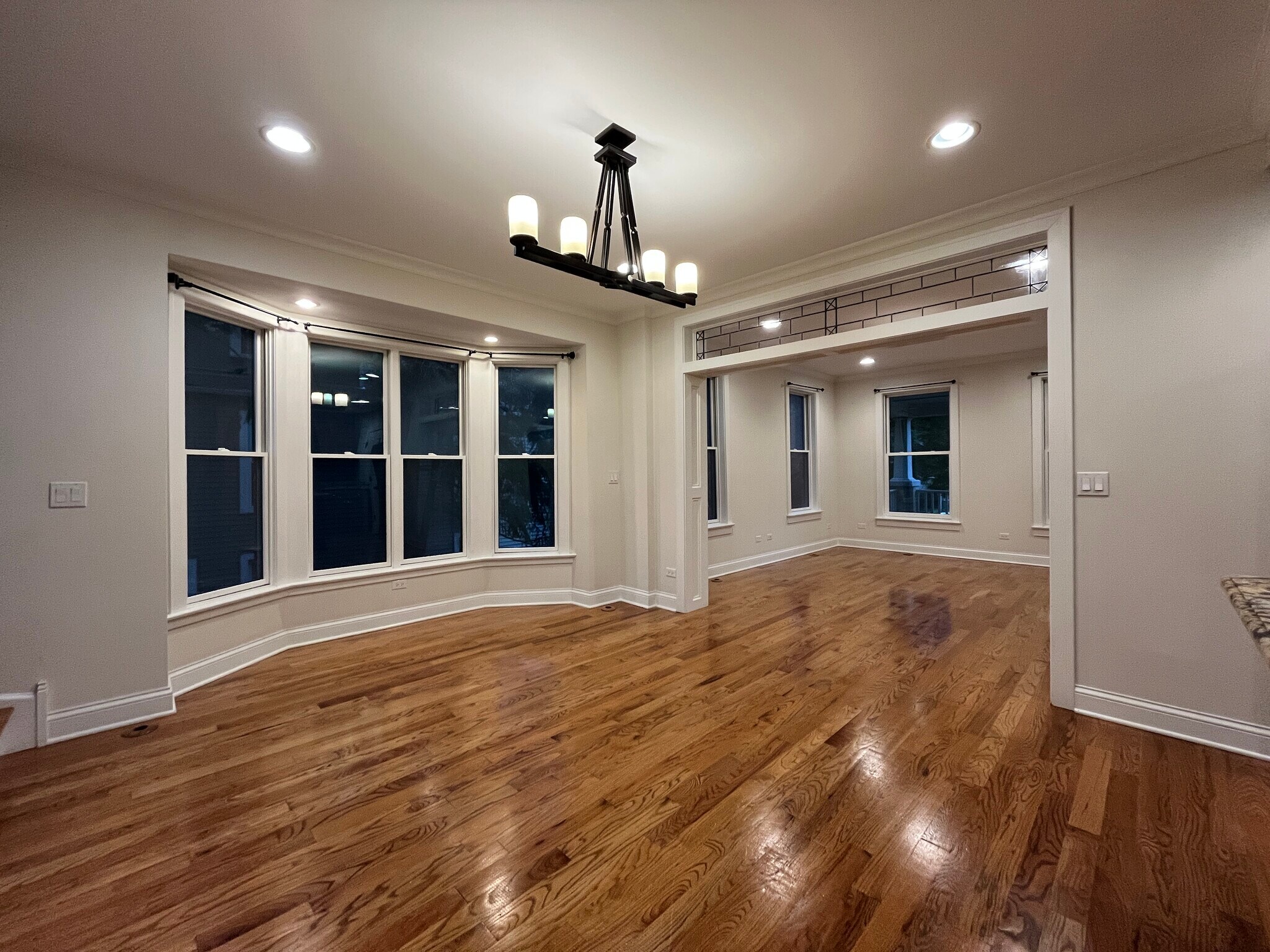 Building Photo - 541 Wesley Ave