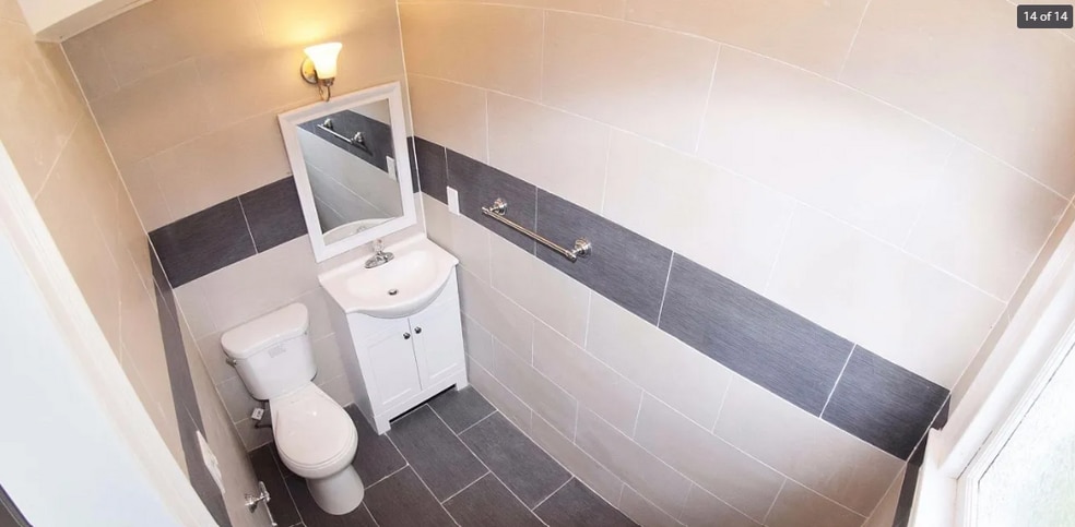 Building Photo - 121 Murray St