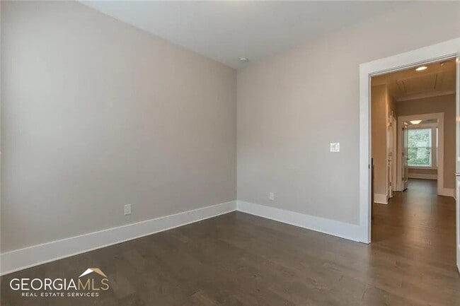 Building Photo - 4133 Wisconsin Dr