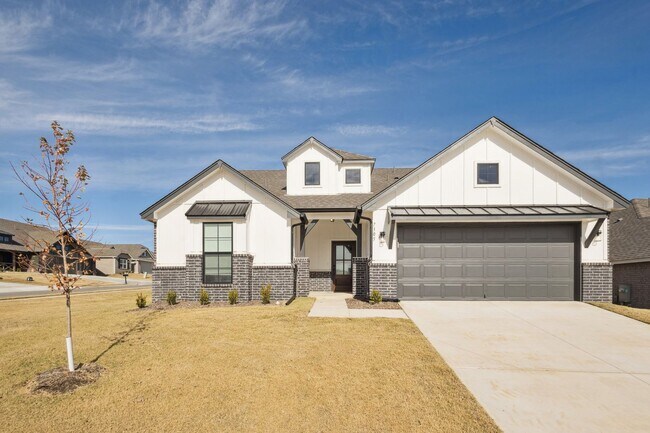 Primary Photo - Modern Comfort Meets Turn-Key Living in Owasso’s Newest Build