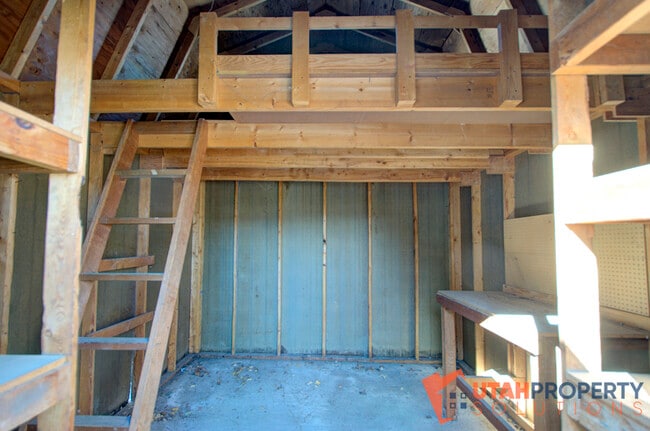 Building Photo - 5001 Heath Ave