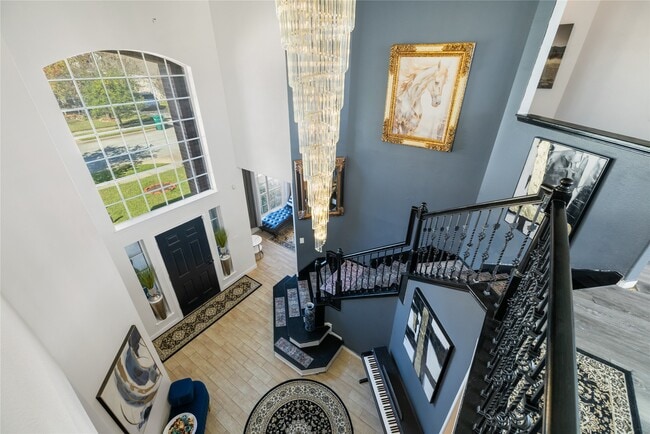 Building Photo - 11939 Painted Canyon Dr