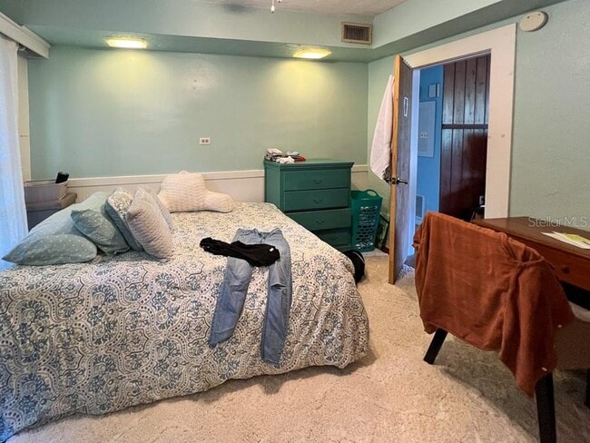 Building Photo - 929 NW 22nd St