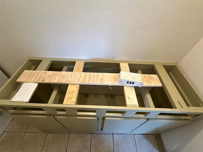 Building Photo - 13139 Pebblewalk Cir S