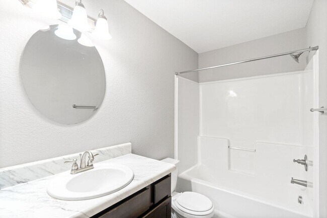 Building Photo - 1816 Beckett Dr