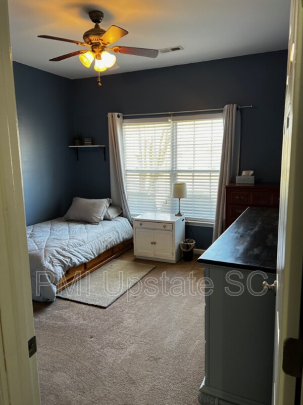 Building Photo - 258 Twilitemist Dr