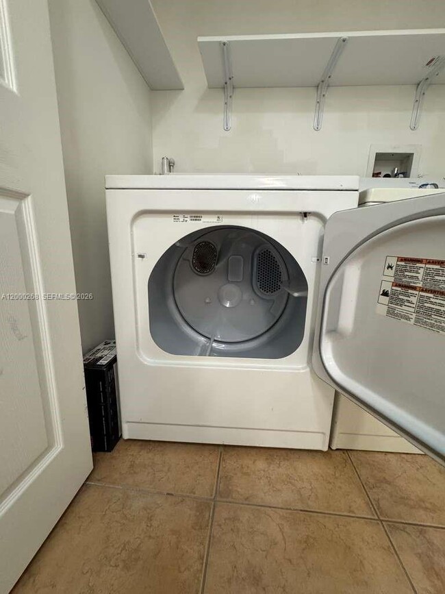 Building Photo - 4242 NW 2nd St