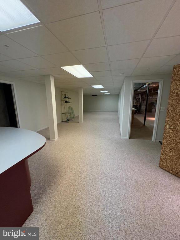 Building Photo - 950 Nathaniel Trail