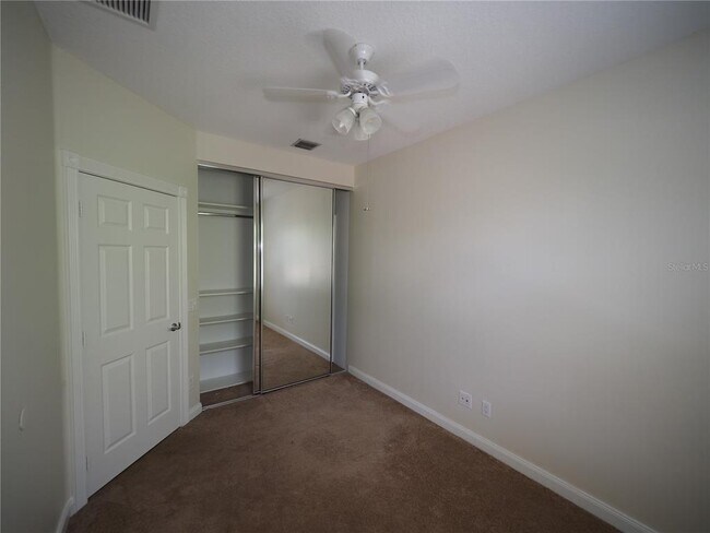 Building Photo - 1533 Napoli Dr E