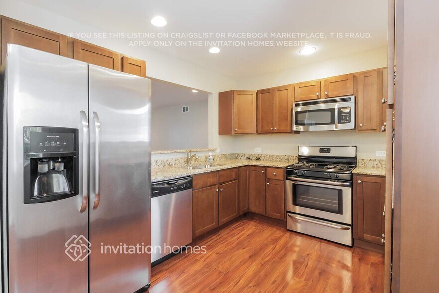 Building Photo - 5192 Greentree Rd
