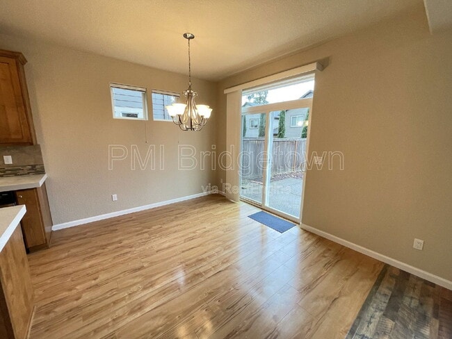 Building Photo - 14815 SE Rupert Dr