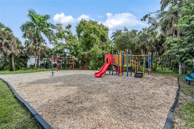 Building Photo - 9631 Casa Mar Cir