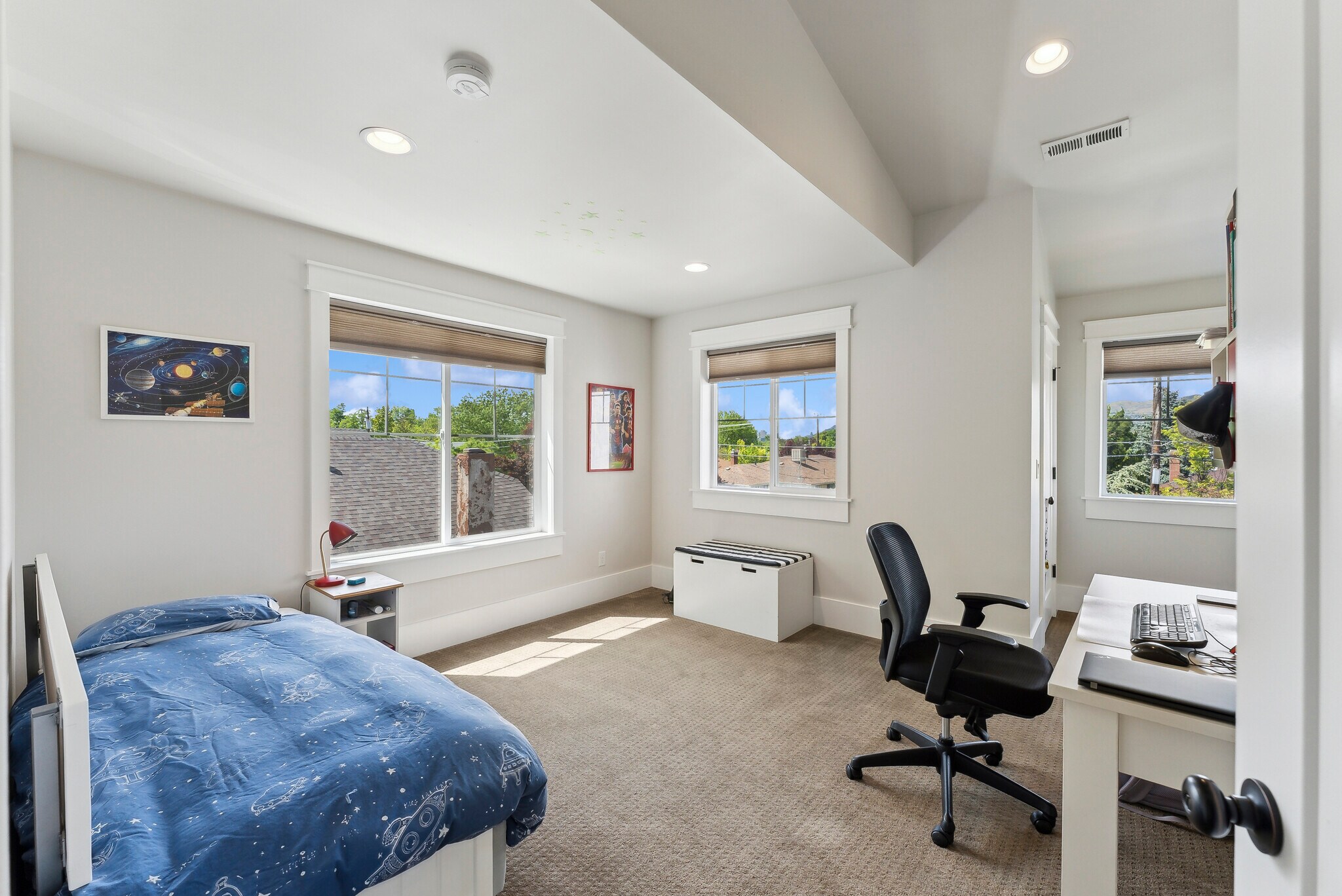 Upstairs bedroom 2 - 1044 E Wood Ave