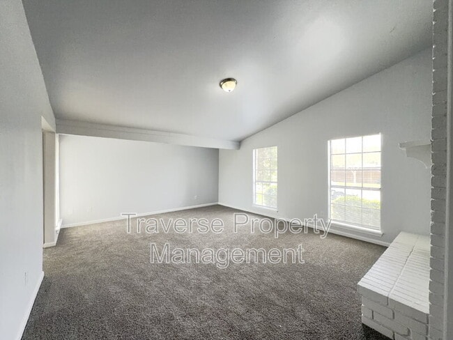 Building Photo - 5217 Aberdean Trail