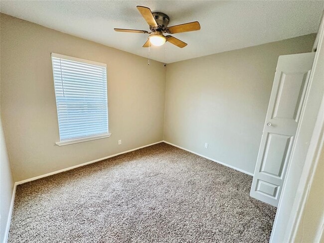 Building Photo - 1314 Southport Dr