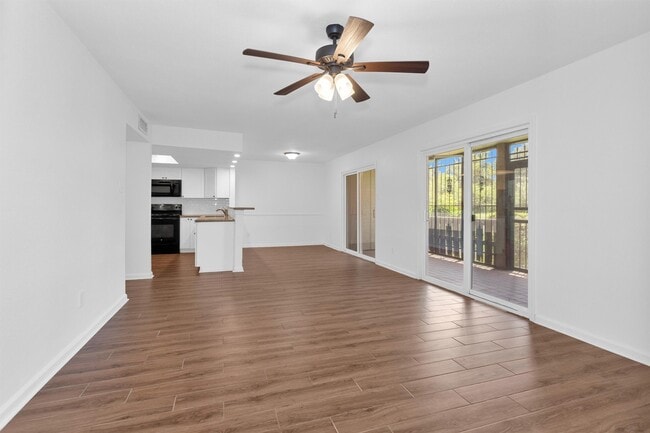 Building Photo - 5005 Georgi Ln