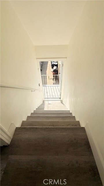 Building Photo - 1953 Talmadge St