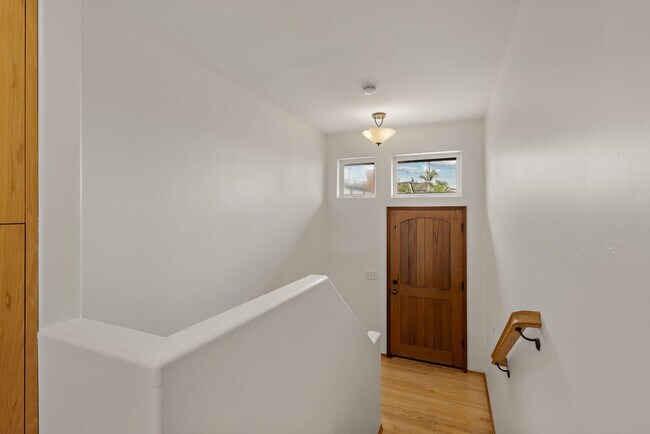 Building Photo - Expansive View of San Diego Bay! Double Ca...