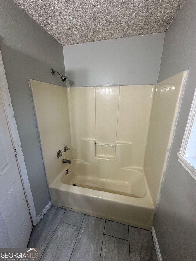 Building Photo - 1463 Bankston Ave