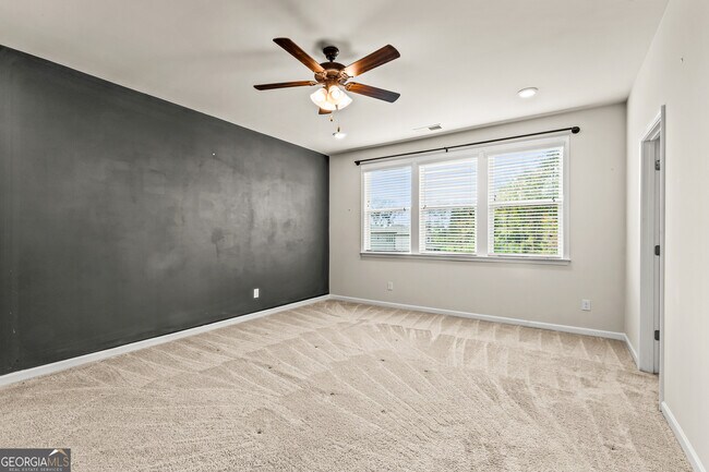 Building Photo - 416 Kinross Ln