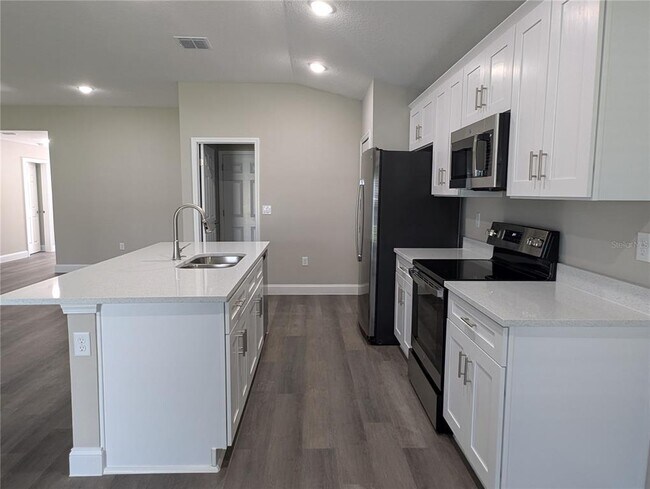 Building Photo - 1209 Vanderway Ln