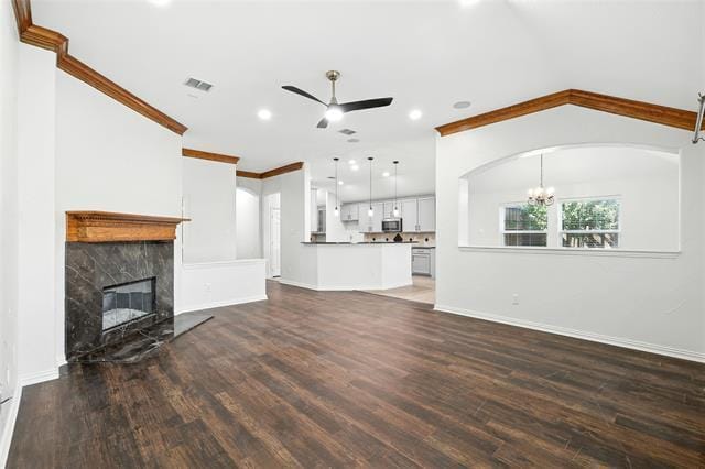 Building Photo - 12404 Daimler Dr