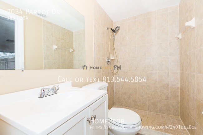 Building Photo - 7034 Parrot Dr