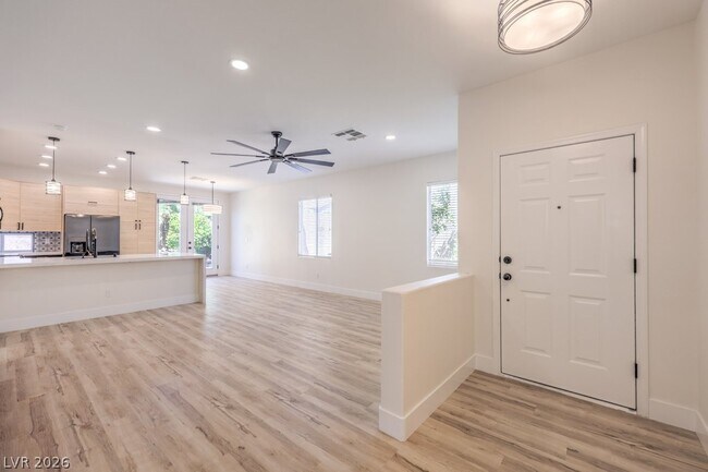 Building Photo - 2609 Country Mile Dr
