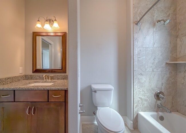 Building Photo - 2508 Goldenrod Wy