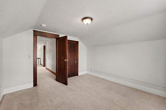 Building Photo - 2533 S M St