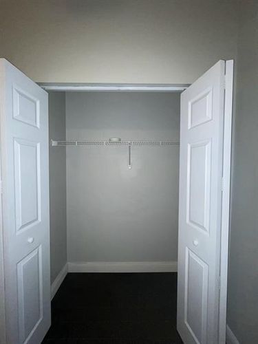 Building Photo - 6235 Vista Del Mar